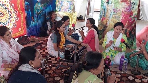 श्वेत प्रेम रस — चित्र 29